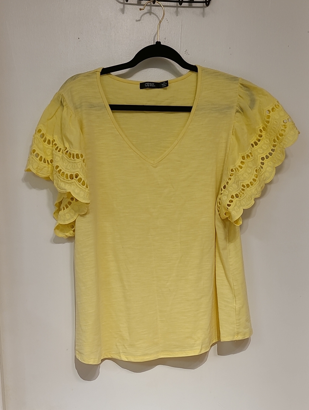 CUPRÉ Lemon Eyelet Flutter Sleeve V-Neck Top